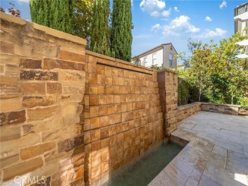 57 Cortland , Irvine, CA