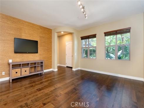 45 Iceberg Rose , Irvine, CA