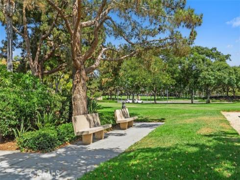 7 Del Perlatto , Irvine, CA