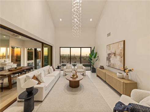 137 Trumpet Flower , Irvine, CA