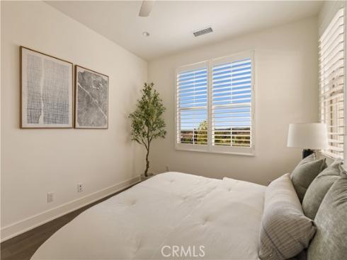 137 Trumpet Flower , Irvine, CA