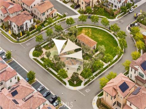 137 Trumpet Flower , Irvine, CA