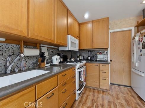 63 Seton , Irvine, CA