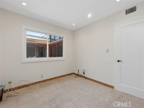 63 Seton , Irvine, CA