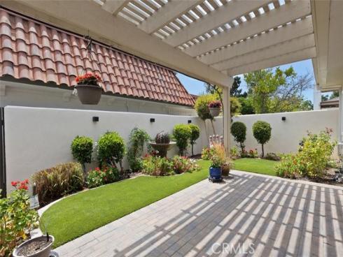 63 Seton , Irvine, CA