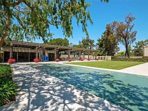 63 Seton , Irvine, CA