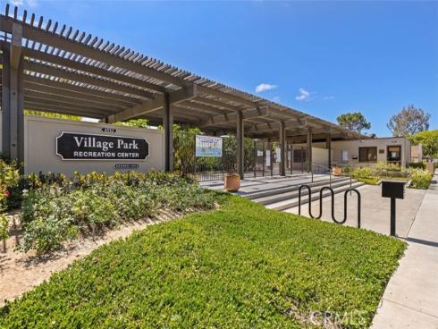 63 Seton , Irvine, CA