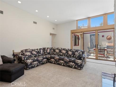 63 Seton , Irvine, CA