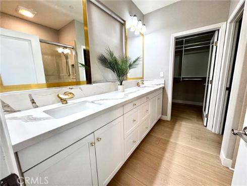 31 Shellbark , Irvine, CA