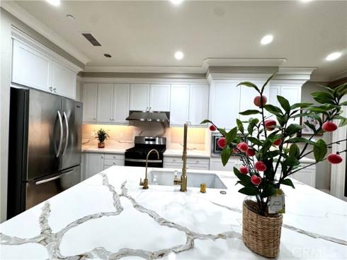 31 Shellbark , Irvine, CA