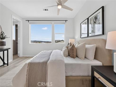 126 Keeper , Irvine, CA