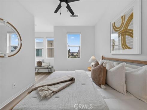 126 Keeper , Irvine, CA