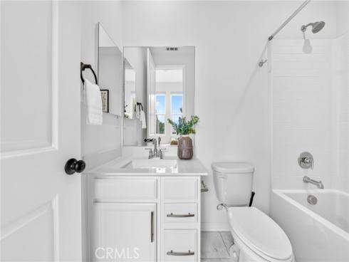 126 Keeper , Irvine, CA