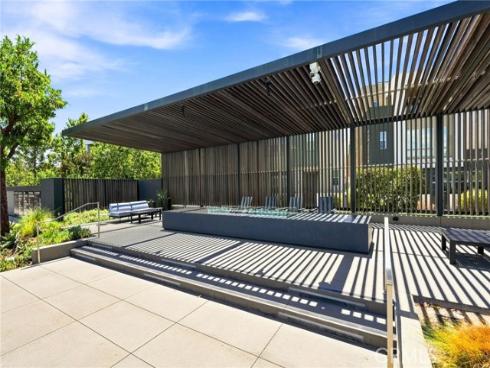 126 Keeper , Irvine, CA