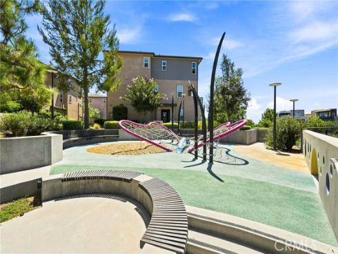 126 Keeper , Irvine, CA