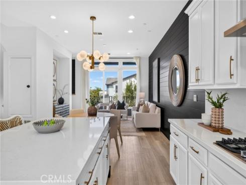 126 Keeper , Irvine, CA
