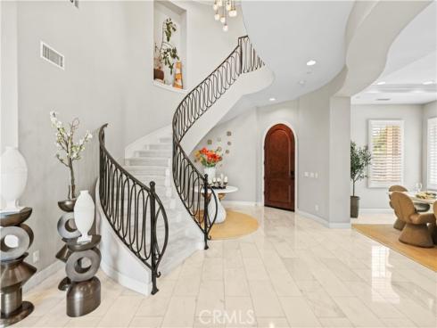 121 Panorama , Irvine, CA