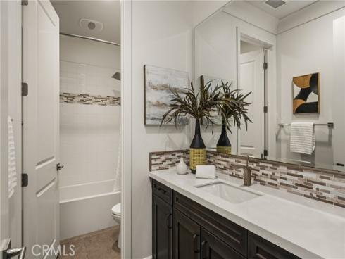 58 Riverboat , Irvine, CA