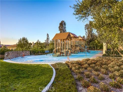 58 Riverboat , Irvine, CA