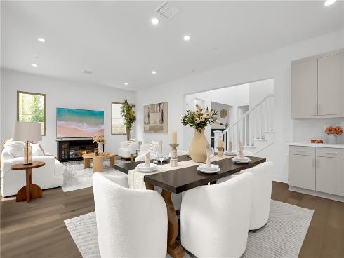 212 Sutters Mill , Irvine, CA