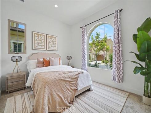 212 Sutters Mill , Irvine, CA