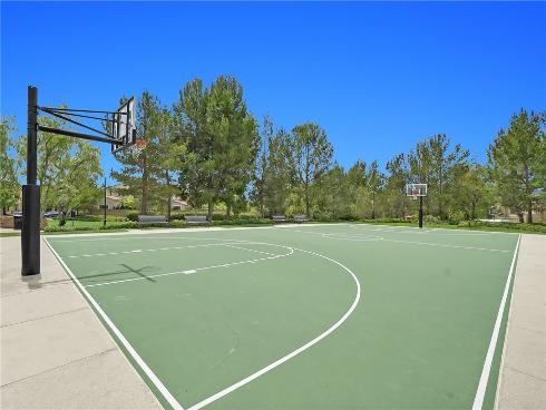 212 Sutters Mill , Irvine, CA
