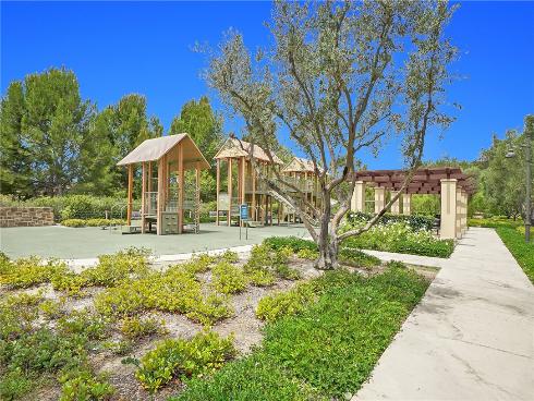 212 Sutters Mill , Irvine, CA