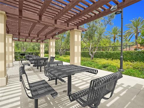 212 Sutters Mill , Irvine, CA