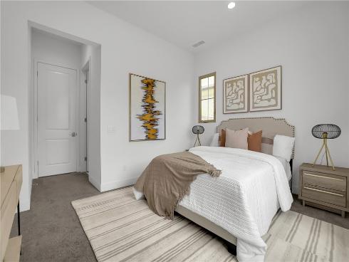 212 Sutters Mill , Irvine, CA