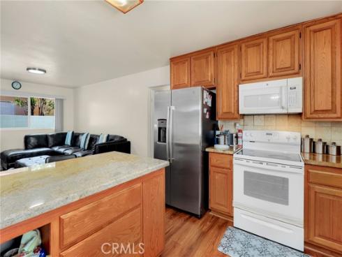 5002 Barkwood , Irvine, CA