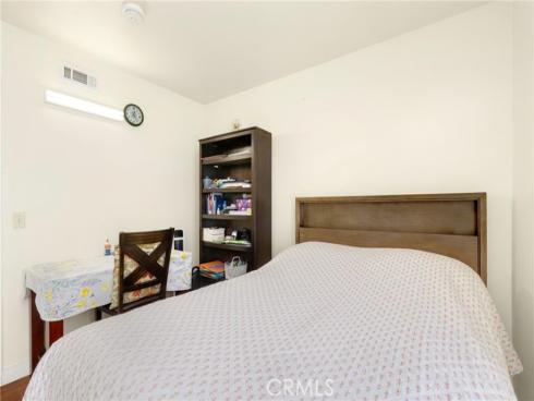 5002 Barkwood , Irvine, CA