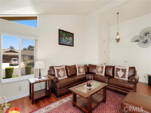 5002 Barkwood , Irvine, CA