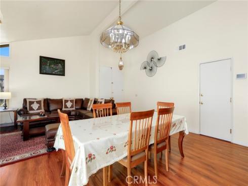 5002 Barkwood , Irvine, CA