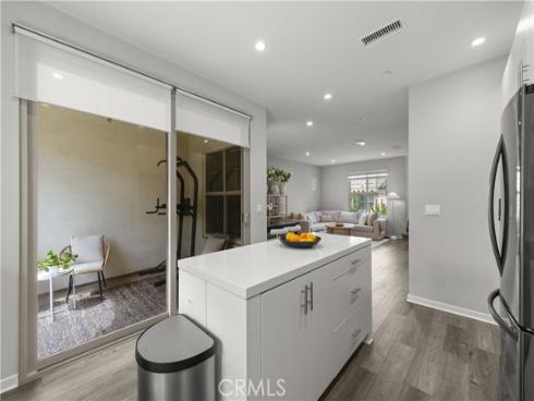 182 Elkhorn , Irvine, CA