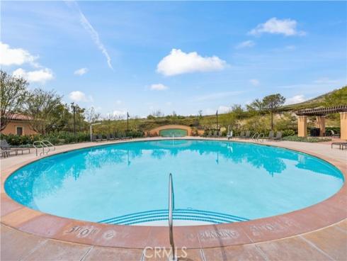 182 Elkhorn , Irvine, CA