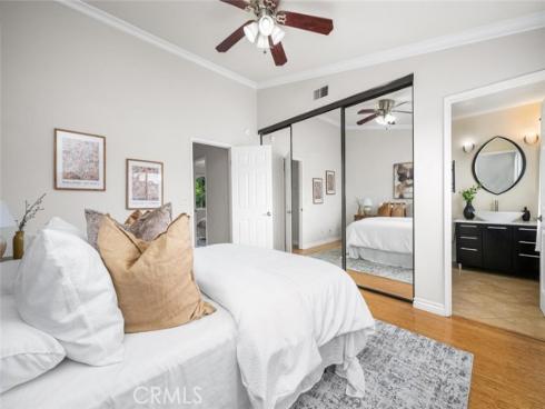 152 Greenmoor 64 , Irvine, CA