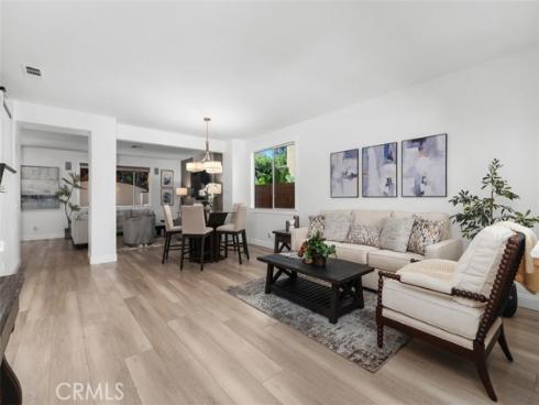 8 National Place, Irvine, CA