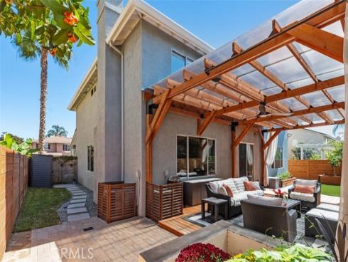 8 National Place, Irvine, CA