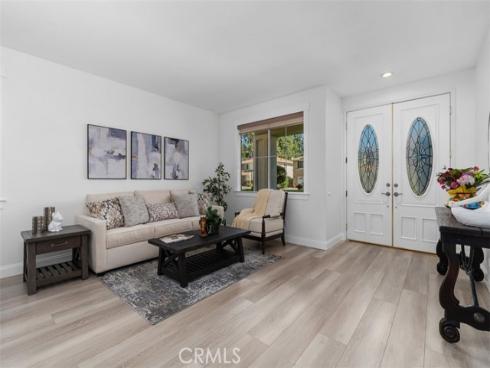 8 National Place, Irvine, CA