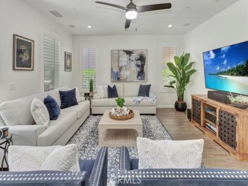 142 Yellow Daisy , Irvine, CA