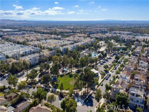 251 Follyhatch , Irvine, CA