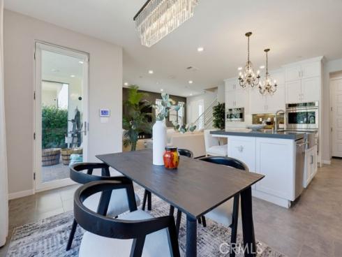 141 Tribeca , Irvine, CA