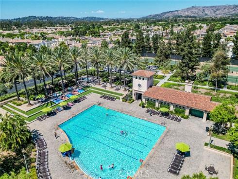 1406 Terra Bella , Irvine, CA