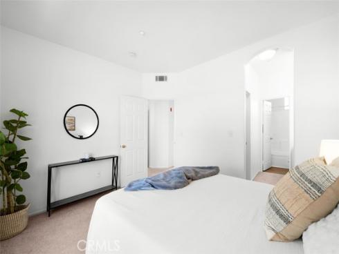 1002 Timberwood , Irvine, CA