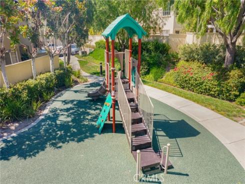 1002 Timberwood , Irvine, CA