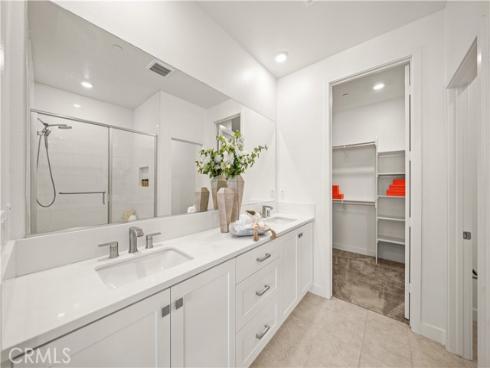 126 Baluster , Irvine, CA