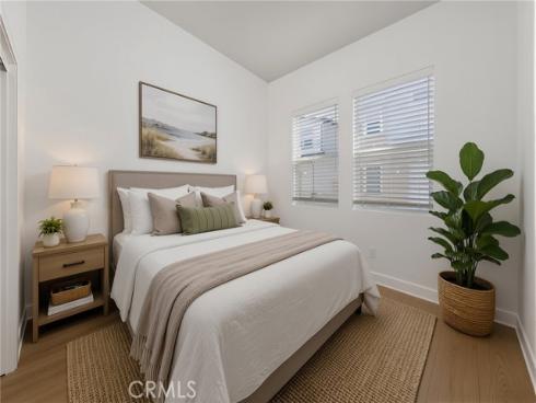 568 Mulligan , Irvine, CA
