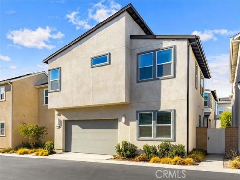 568 Mulligan , Irvine, CA
