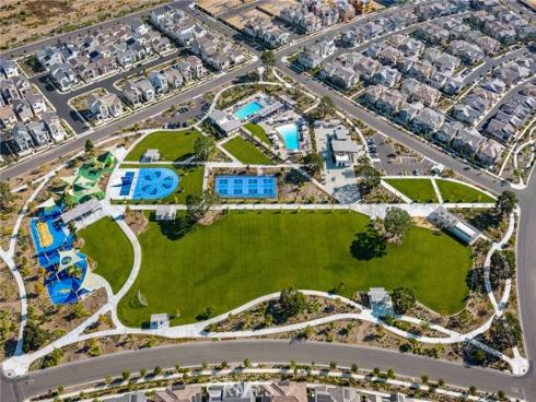 568 Mulligan , Irvine, CA