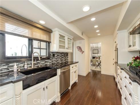 3 Whitewood Way , Irvine, CA